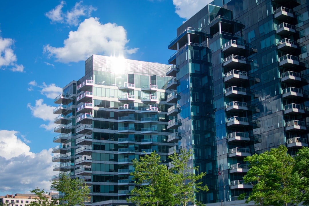 FHA overrides no-pet — high-rise buildings